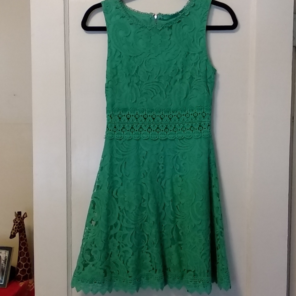 Lace Green Dress